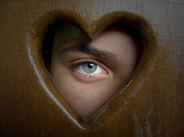 Kochać siebie, by móc pokochać innych