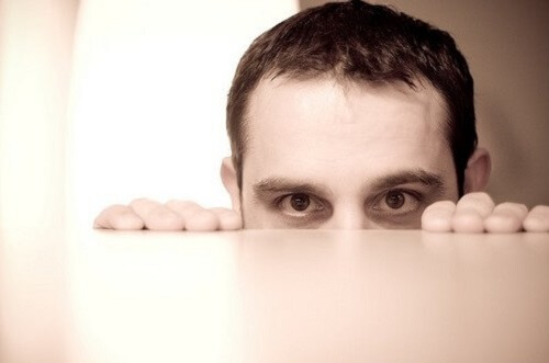 Natrętny wielbiciel - jak działa jego umysł