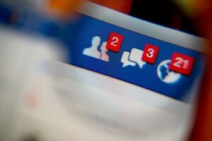 Twoje posty na Facebooku: co o Tobie mówią?