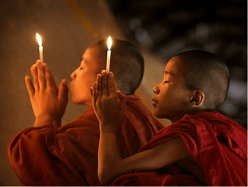 modlitwa ze świecą