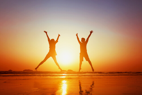 Para skacze w górę