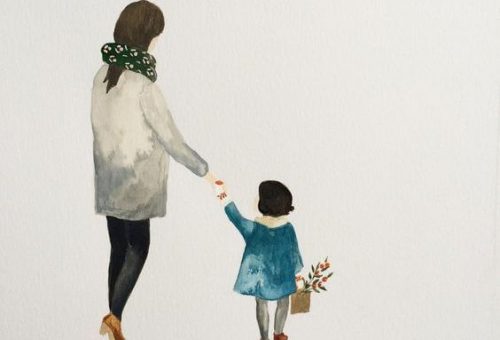 Matka z córką za rękę