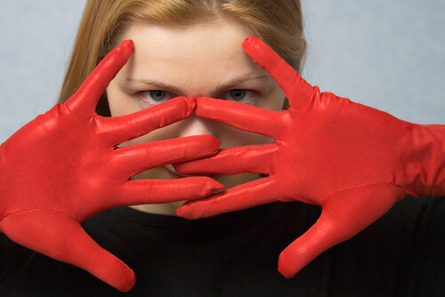 czerwone rękawiczki