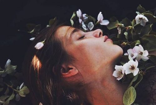 Miłość do samego siebie jako sposób na bycie szczęśliwym