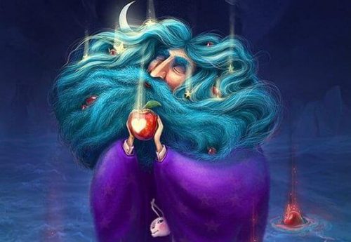 staruszek o niebieskich włosach trzyma jabłko