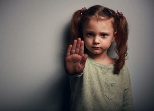 Przemoc w rodzinie - miłość jest o wiele lepszym nauczycielem