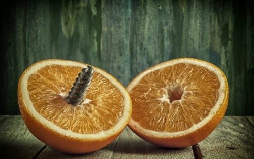 Dwie połówki pomarańczy