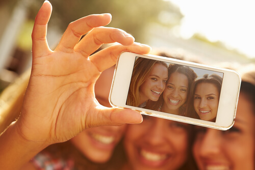 Selfie - 5 istotnych informacji, które się w nim kryją