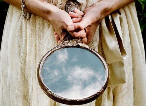 Toksyczna rodzina - 4 charakterystyczne cechy