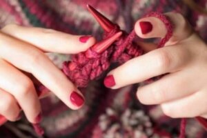 Robótki ręczne – terapeutyczna moc tworzonych ściegów