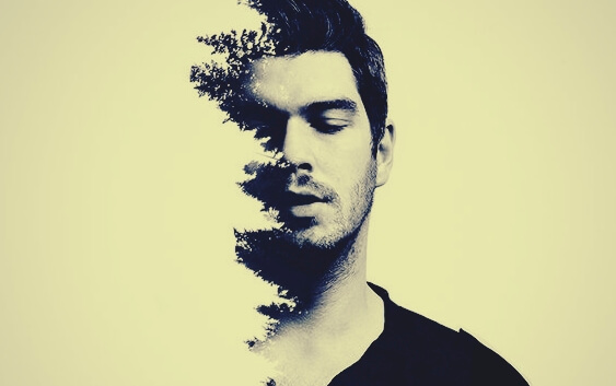 Obcięty rysunek chłopaka