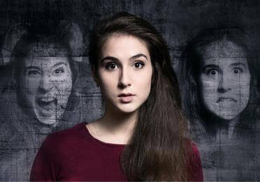 Kobieta ma halucynacje