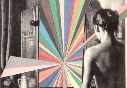 kobieta oglądająca telewizję