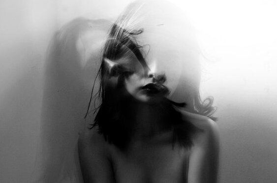 Wskaźniki depresji - kobieta w depresji.