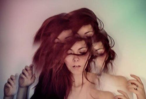 Psychoza: co to jest, co ją powoduje i jak ją leczyć