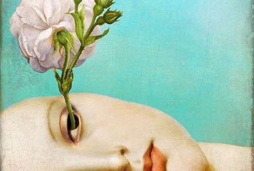 Kobieta, której z oka wyrasta kwiat.