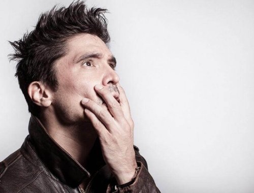 Mężczyzna - niepewność