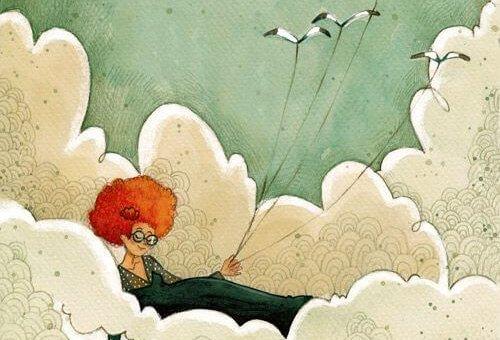 Kobieta siedzi w chmurach i trzyma ptaki na smyczy