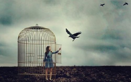 Rany autorytaryzmu goją się najdłużej