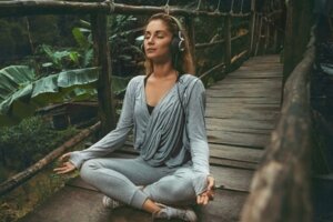 Serotonina – 9 nawyków, dzięki którym powstaje