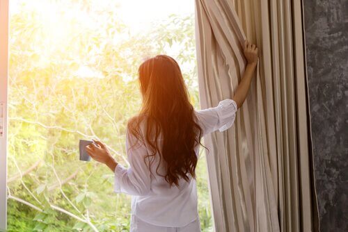 Wczesne wstawanie - jak sobie z nim poradzić?