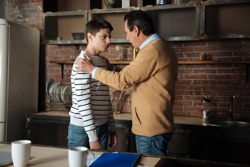 Ojciec i syn - nadopiekuńczość