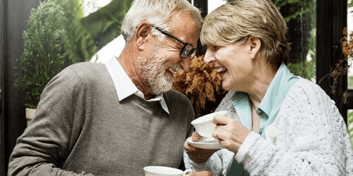 Dobre samopoczucie starszych osób - od czego zależy?