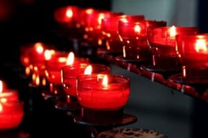 Nauka i religia – skutki absurdalnej debaty