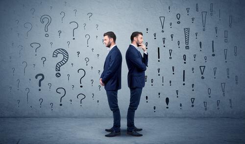 Mężczyźni i mnóstwo pytań.