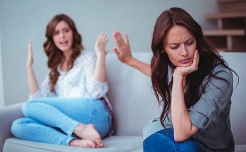 Przyjaciółki - sprzeczka