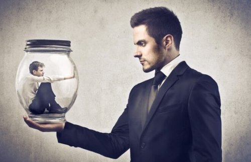 Szef i podległy mu pracownik