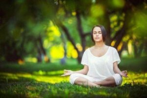 Medytacja z wizualizacją: 5 ćwiczeń relaksacyjnych