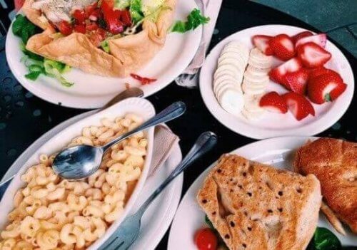 Mity na temat jedzenia - trzy najpopularniejsze z nich