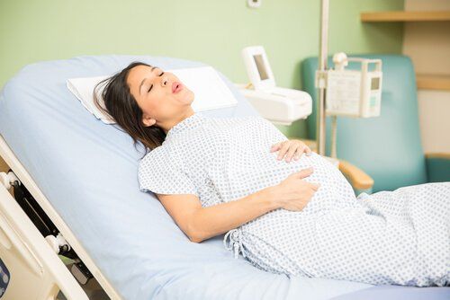 Techniki oddechowe przydatne podczas porodu