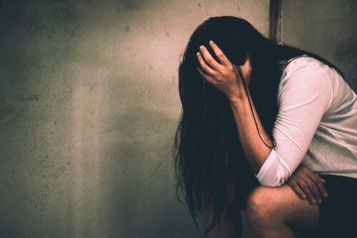 Ofiary przemocy seksualnej: jak możemy im pomóc?