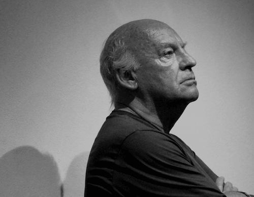 Eduardo Galeano z profilu