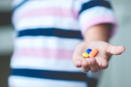 Leki psychiatryczne u dzieci i nastolatków – czy warto je stosować?