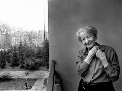 Wisława Szymborska - poznaj życie i twórczość tej noblistki