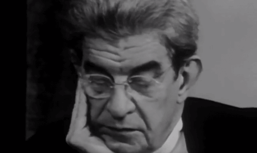 Zamyślony Jacques Lacan 