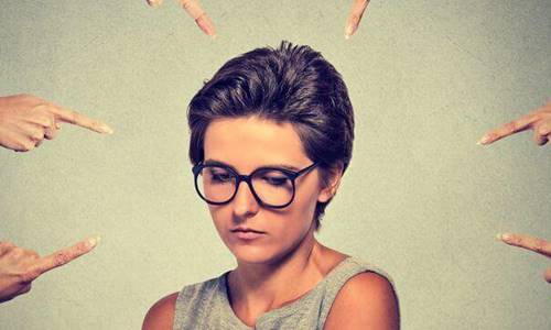 Mobbing - jego skutki mogą trwać latami