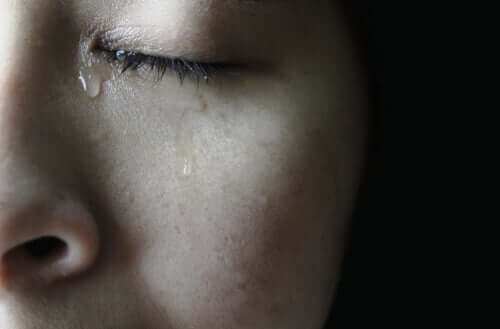 Płacząca kobieta