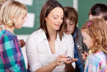 Teoria zmian pojęciowych: jak uczyć przedmiotów ścisłych