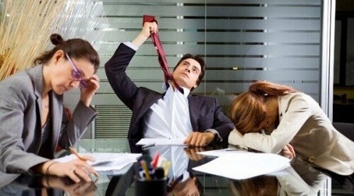 Zombie w pracy: poznaj ten fenomen