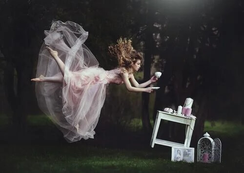 Wróżki i czarownice: kobiece stereotypy w bajkach