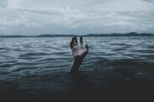 Dłoń tonącego