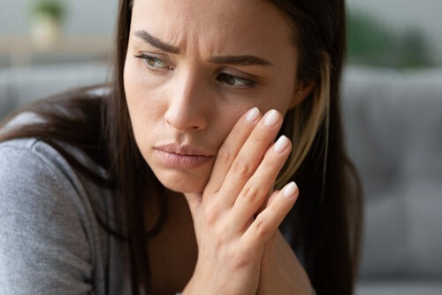 Mieszane uczucia - czym są i dlaczego się pojawiają?