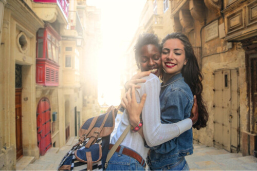 4 rodzaje uścisków i ich zalety według nauki