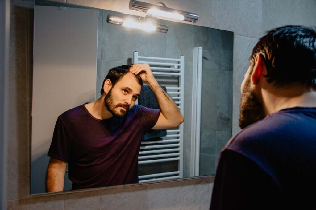 Falakrofobia – strach przed łysieniem: objawy i leczenie