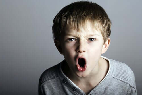 Agresywne zachowanie u dziecka - dowiedz się więcej!