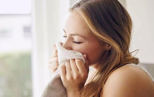 Zapach naszego partnera działa odprężająco na mózg